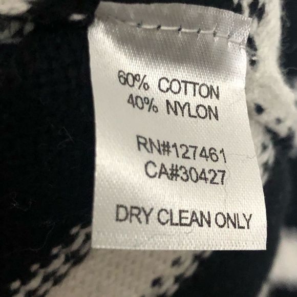 WILDFOX Leanne Optic Stripe Distressed V-Neck Pullover Knit Sweater Size Small - Picture 8 of 10